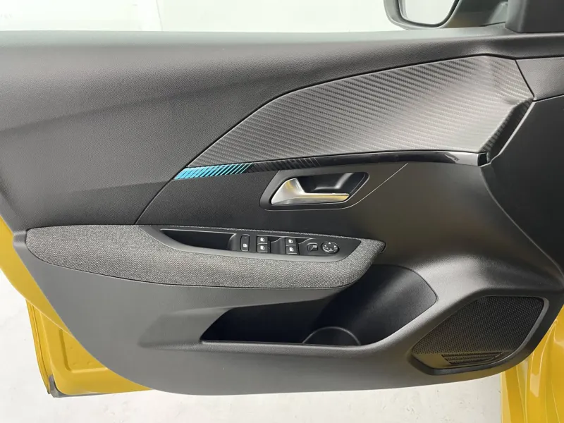 Image secondaire du véhicule 25