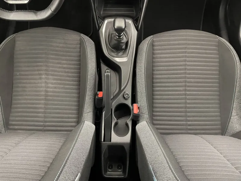 Image secondaire du véhicule 28