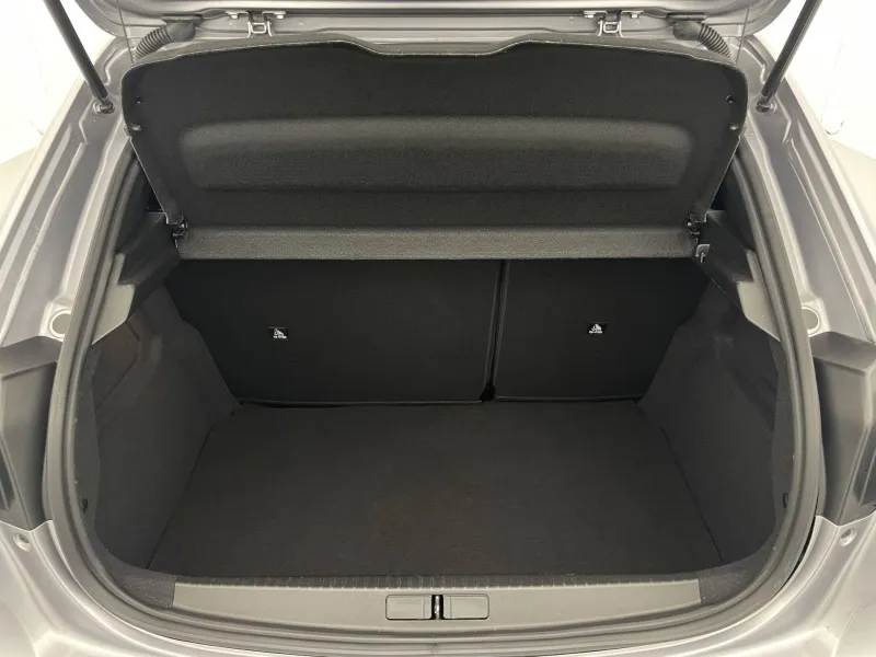 Image secondaire du véhicule 14