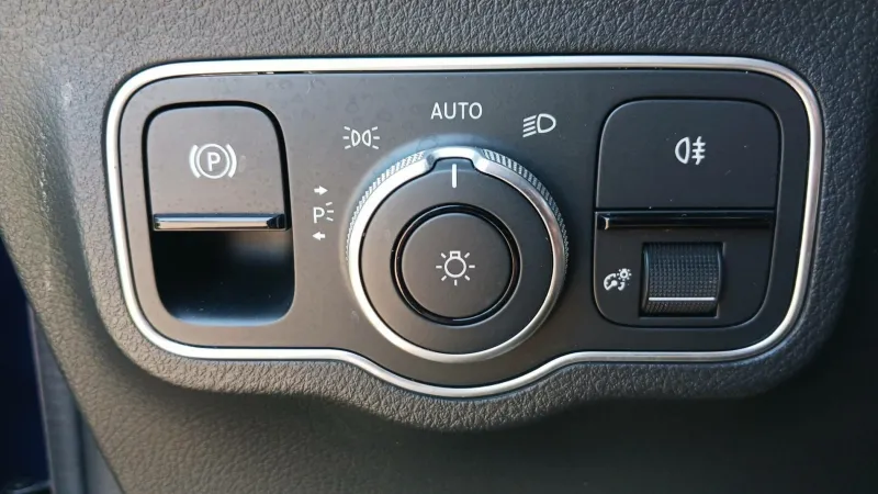 Image secondaire du véhicule 32