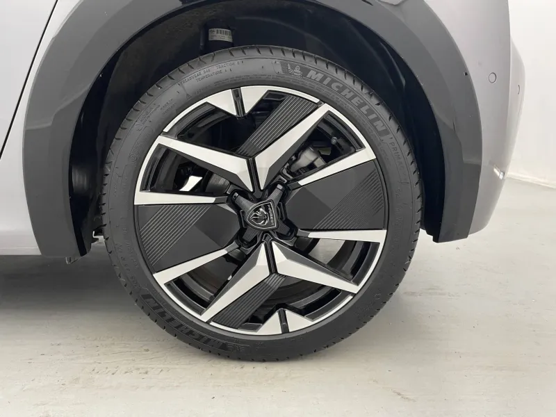 Image secondaire du véhicule 17