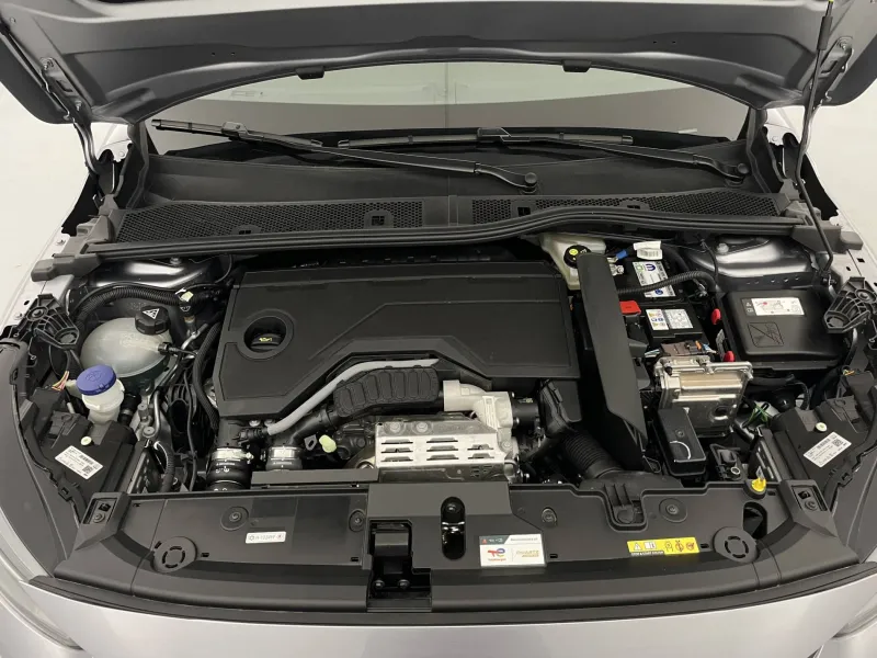 Image secondaire du véhicule 22