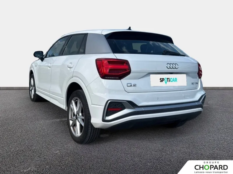 Image secondaire du véhicule 8