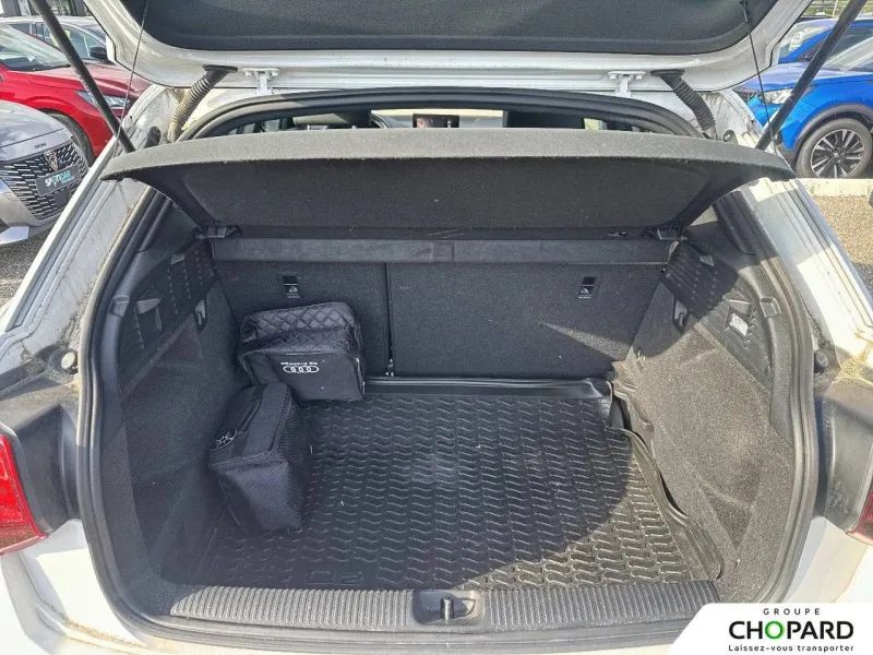 Image secondaire du véhicule 9