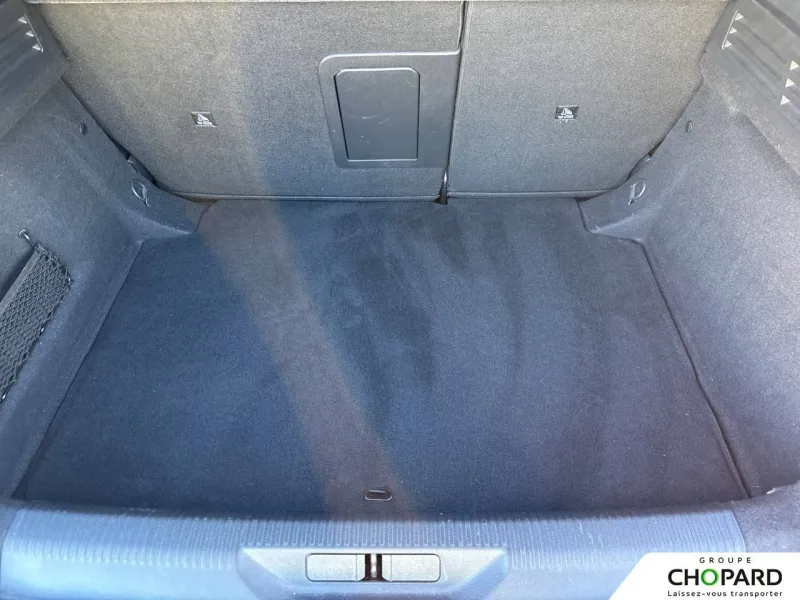 Image secondaire du véhicule 9