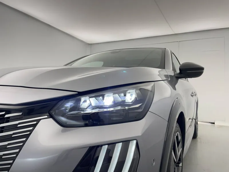 Image secondaire du véhicule 28