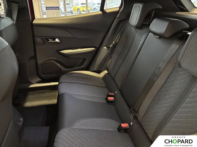 Image secondaire du véhicule 22