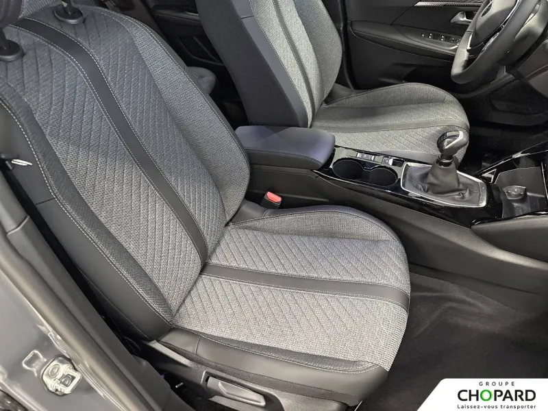 Image secondaire du véhicule 11