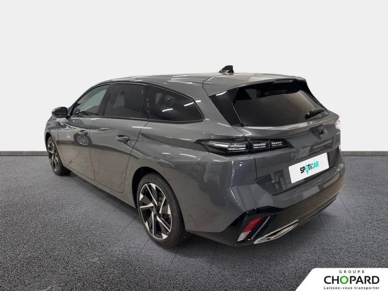 Image secondaire du véhicule 8