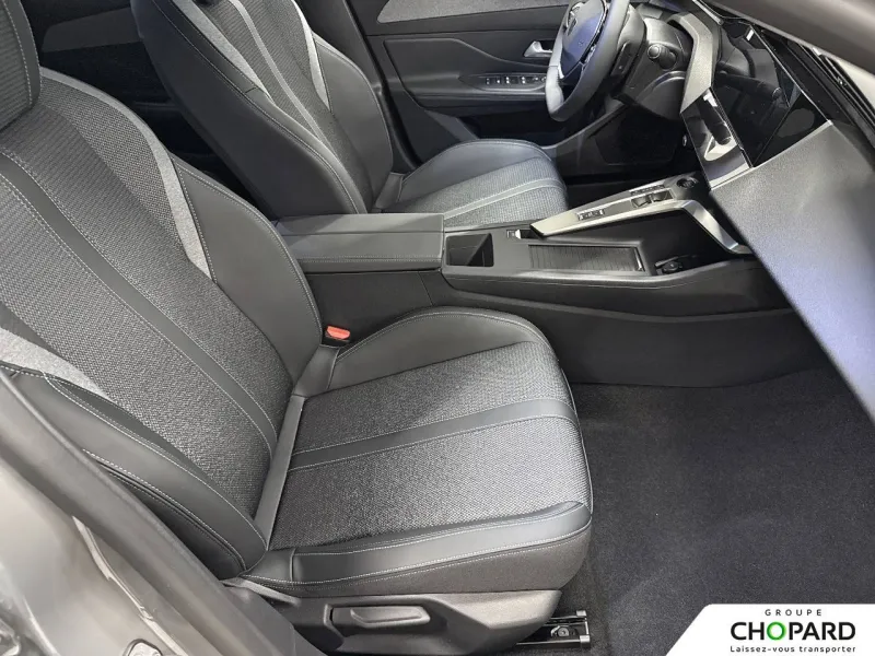 Image secondaire du véhicule 11