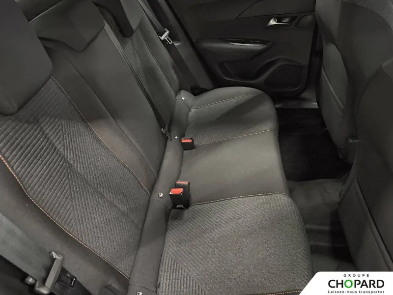 Image secondaire du véhicule 12