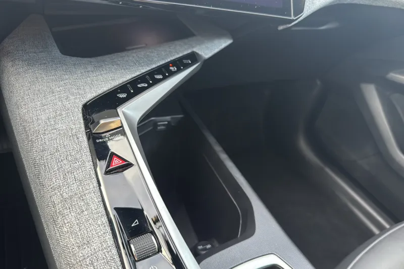 Image secondaire du véhicule 24