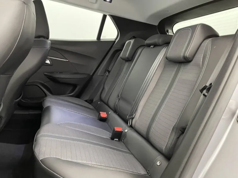 Image secondaire du véhicule 16