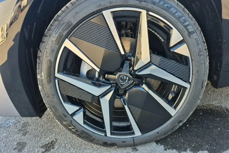 Image secondaire du véhicule 14