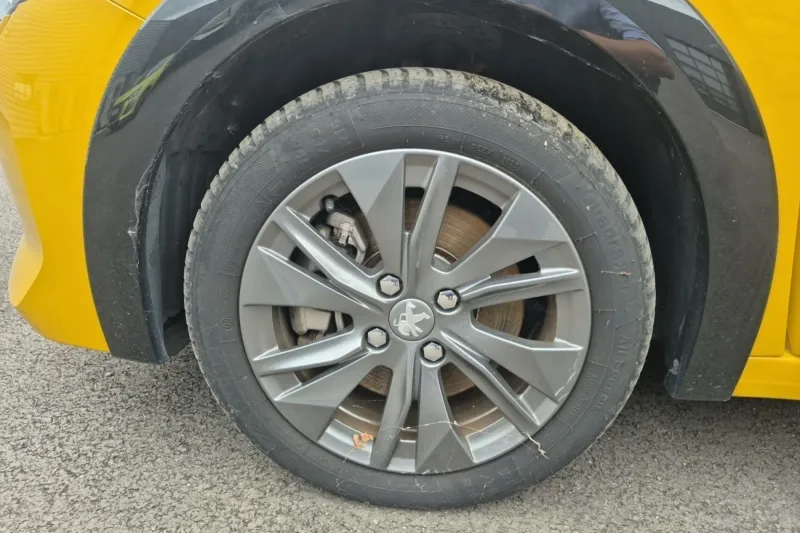 Image secondaire du véhicule 13