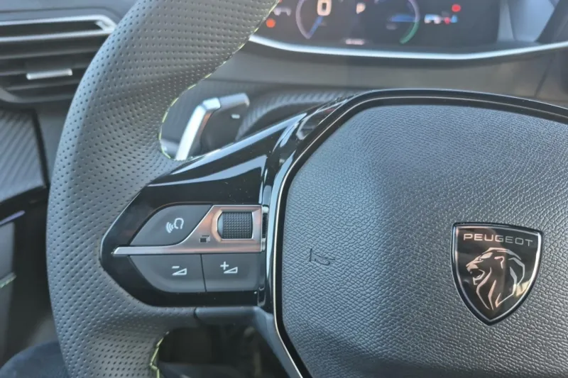 Image secondaire du véhicule 23