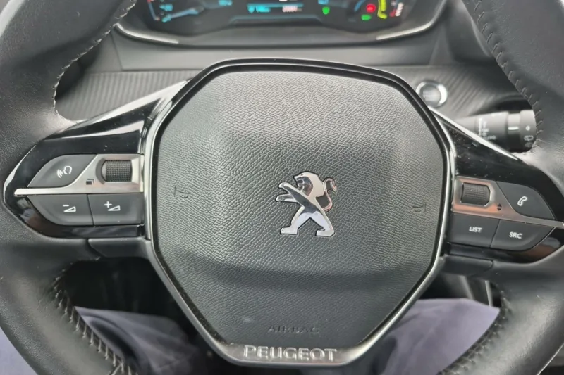 Image secondaire du véhicule 23