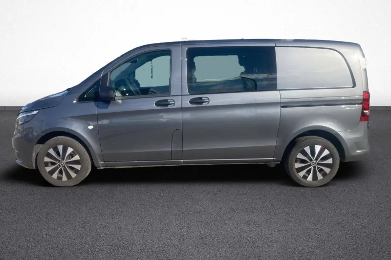 Image secondaire du véhicule 4