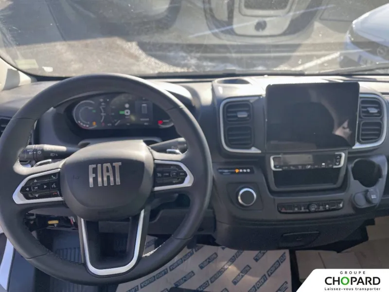 Image secondaire du véhicule 3