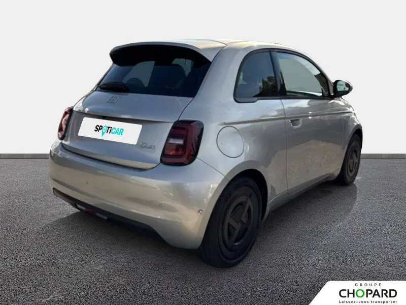 Image secondaire du véhicule 17