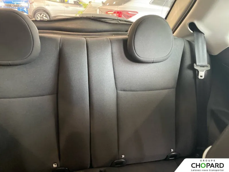 Image secondaire du véhicule 19