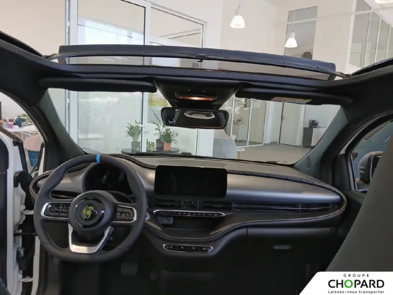 Image secondaire du véhicule 7