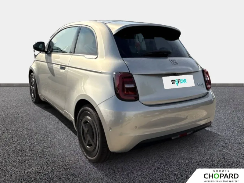 Image secondaire du véhicule 21