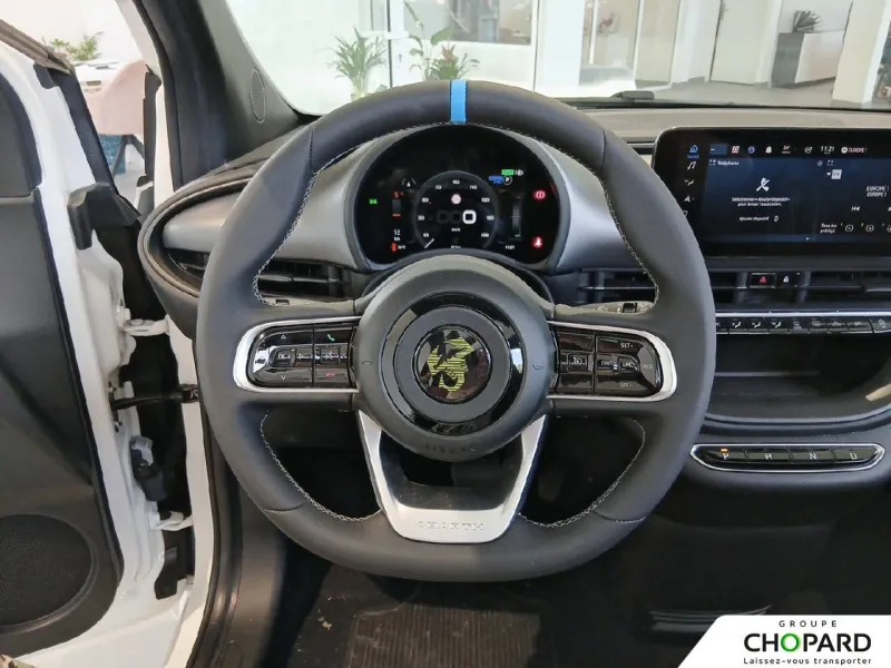 Image secondaire du véhicule 11