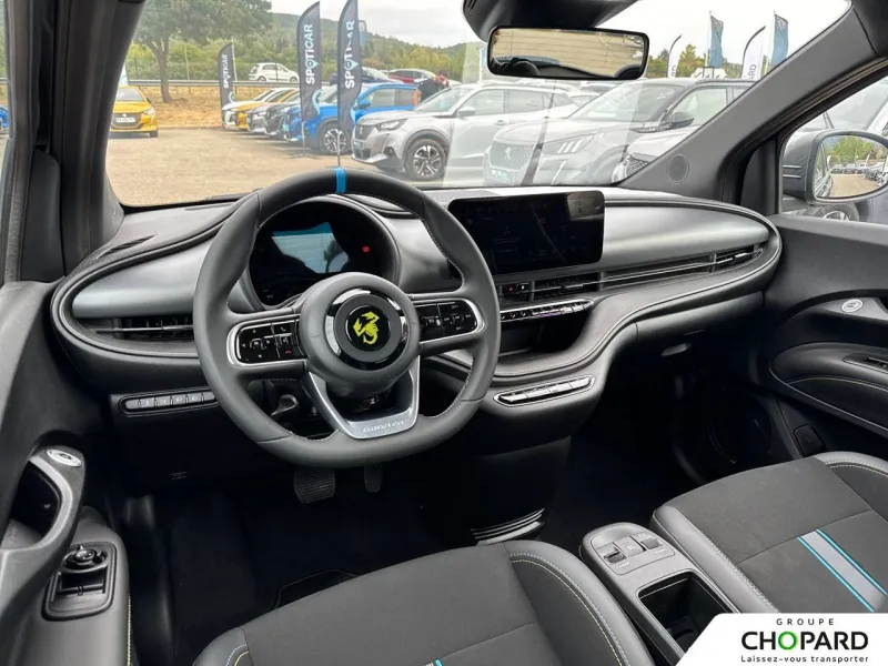 Image secondaire du véhicule 3