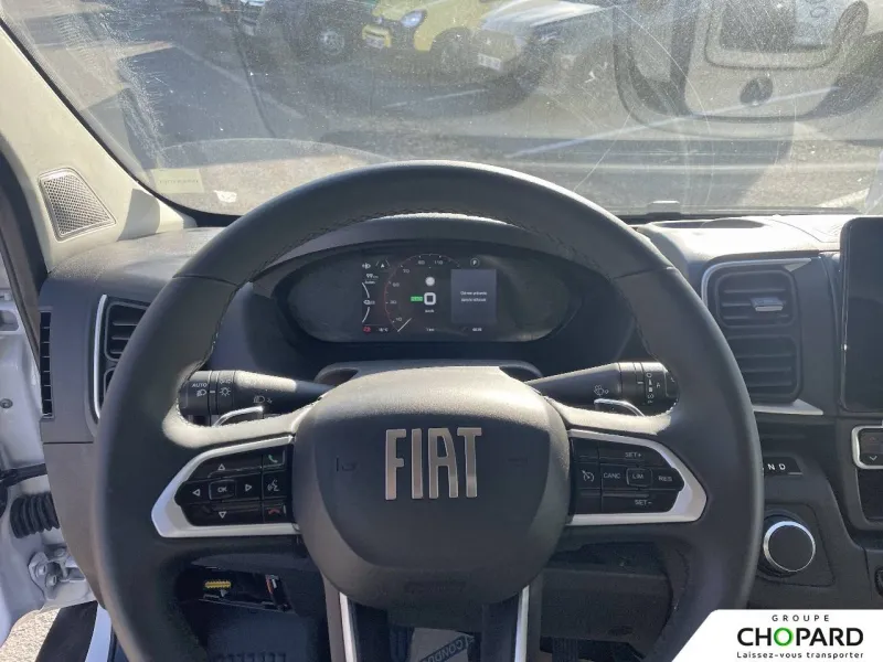 Image secondaire du véhicule 18