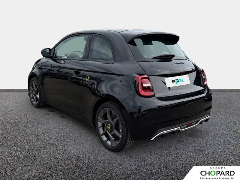 Image secondaire du véhicule 8