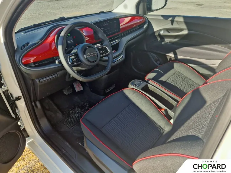 Image secondaire du véhicule 11