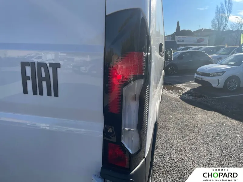 Image secondaire du véhicule 24