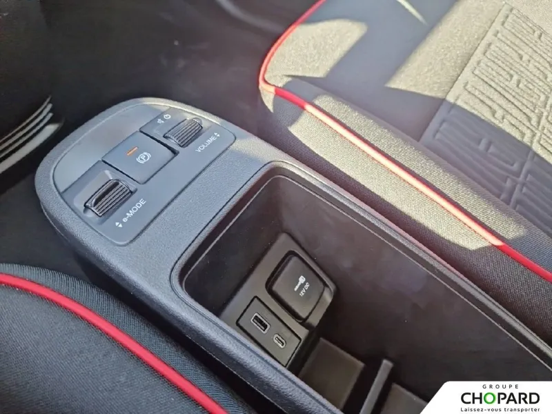 Image secondaire du véhicule 19