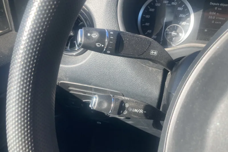 Image secondaire du véhicule 19