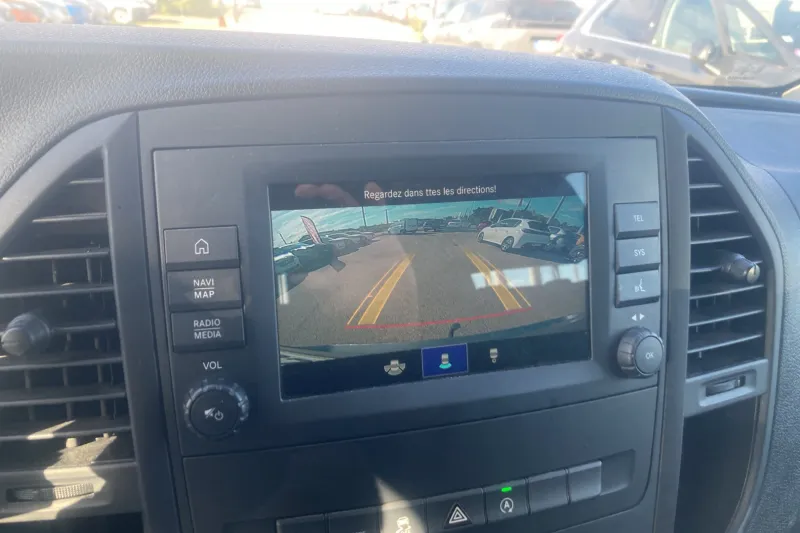 Image secondaire du véhicule 24