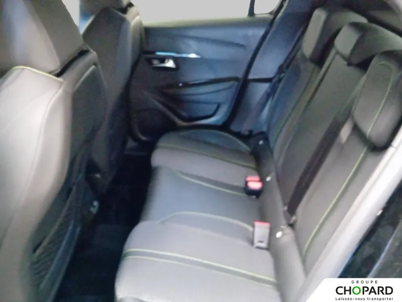 Image secondaire du véhicule 10