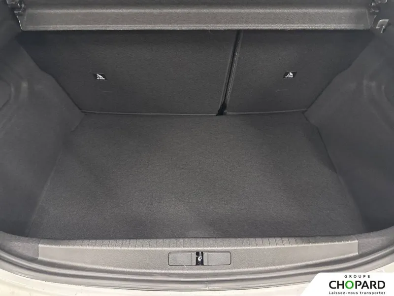 Image secondaire du véhicule 8