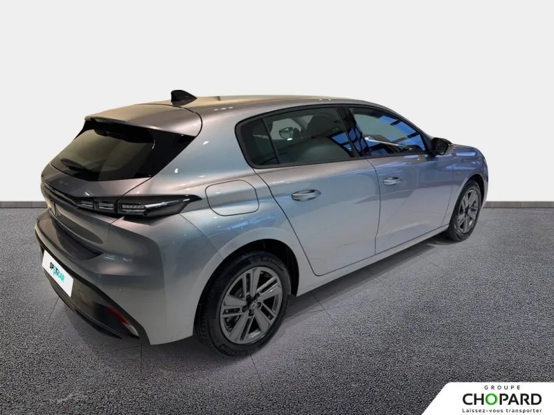 Image secondaire du véhicule 6