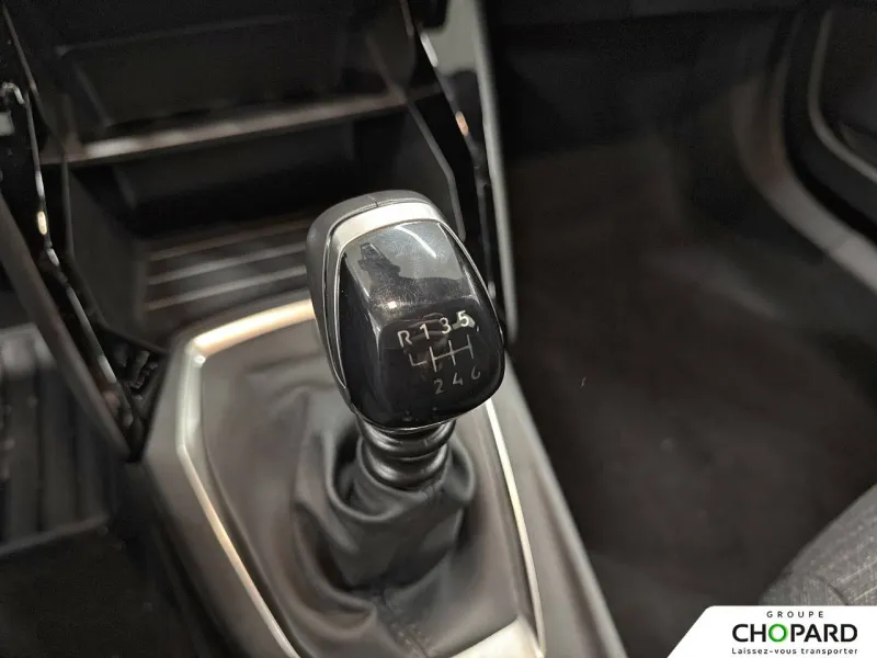 Image secondaire du véhicule 22