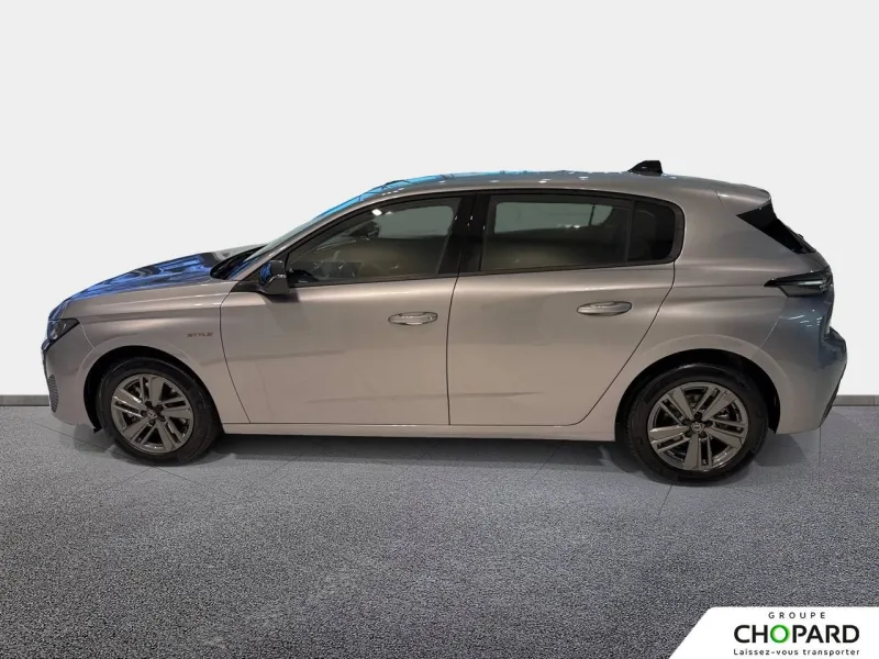 Image secondaire du véhicule 9