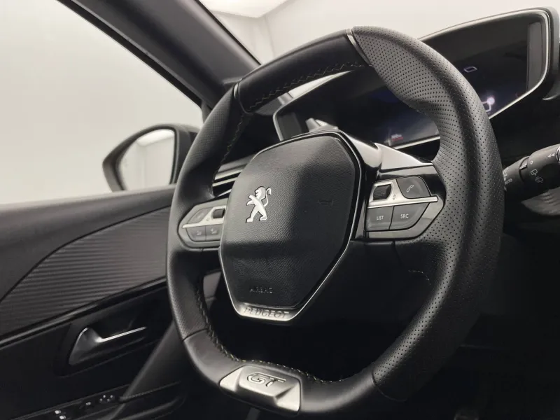 Image secondaire du véhicule 30