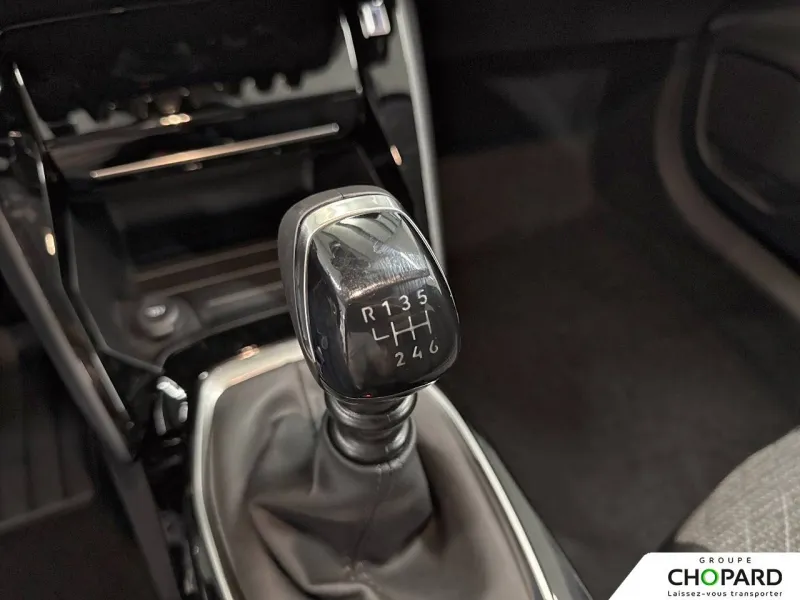 Image secondaire du véhicule 21