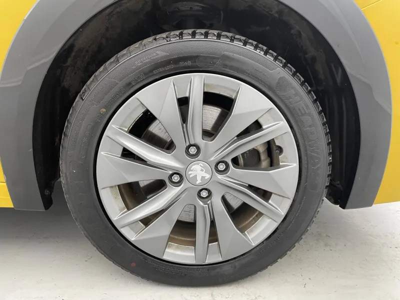 Image secondaire du véhicule 19