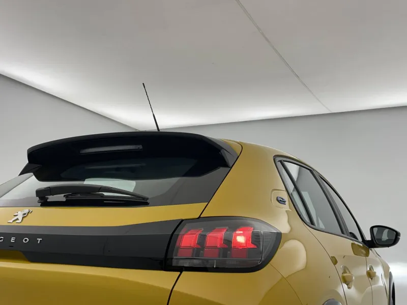 Image secondaire du véhicule 25