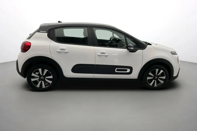 Image secondaire du véhicule 8