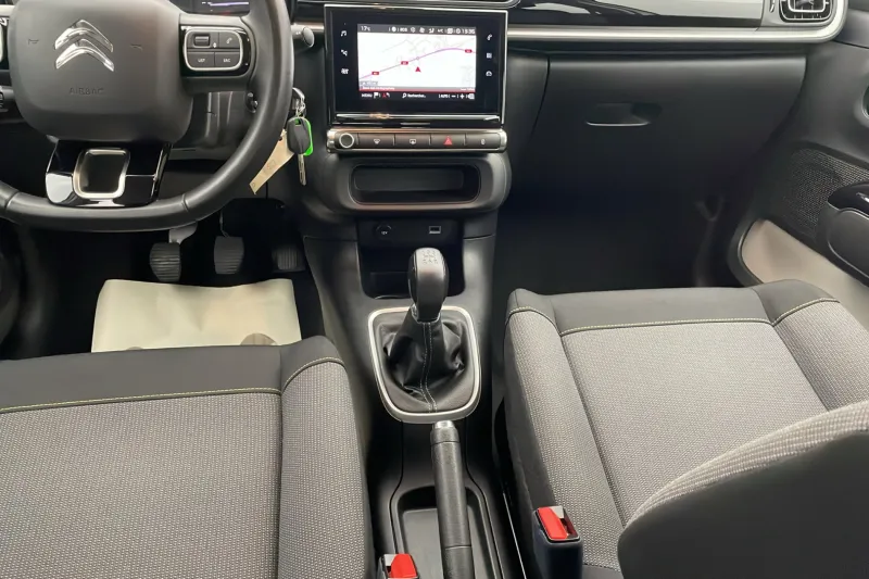 Image secondaire du véhicule 11