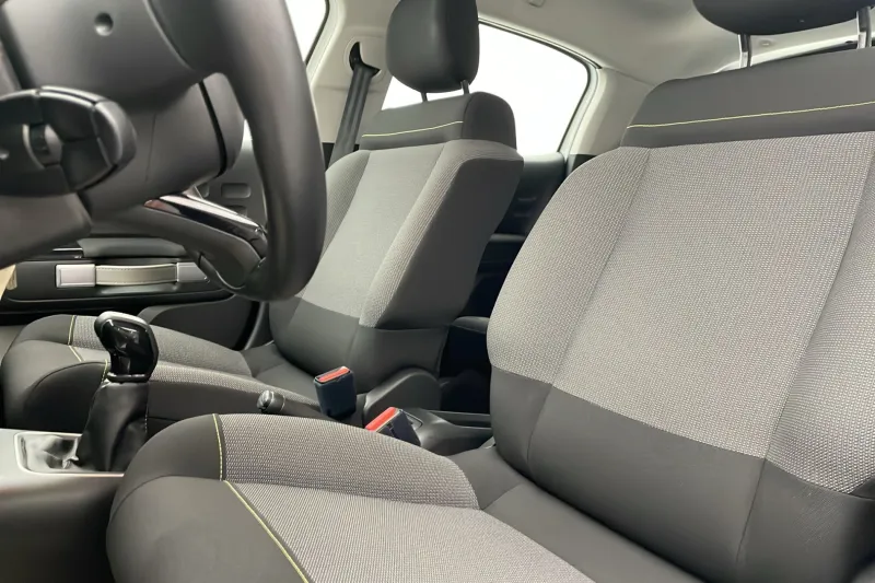 Image secondaire du véhicule 14