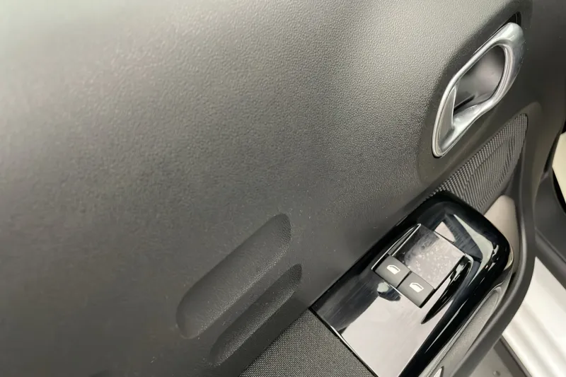 Image secondaire du véhicule 22