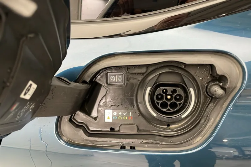 Image secondaire du véhicule 24